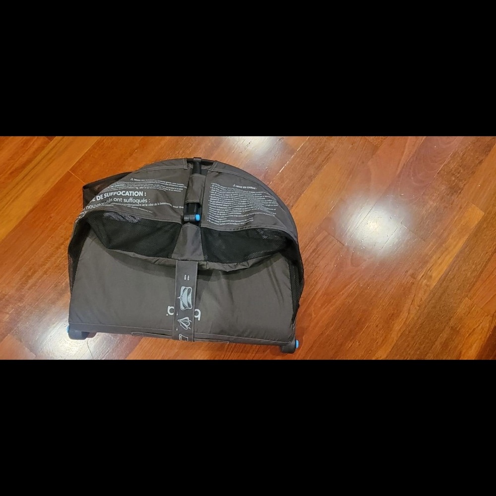 Brica® Travel Pod